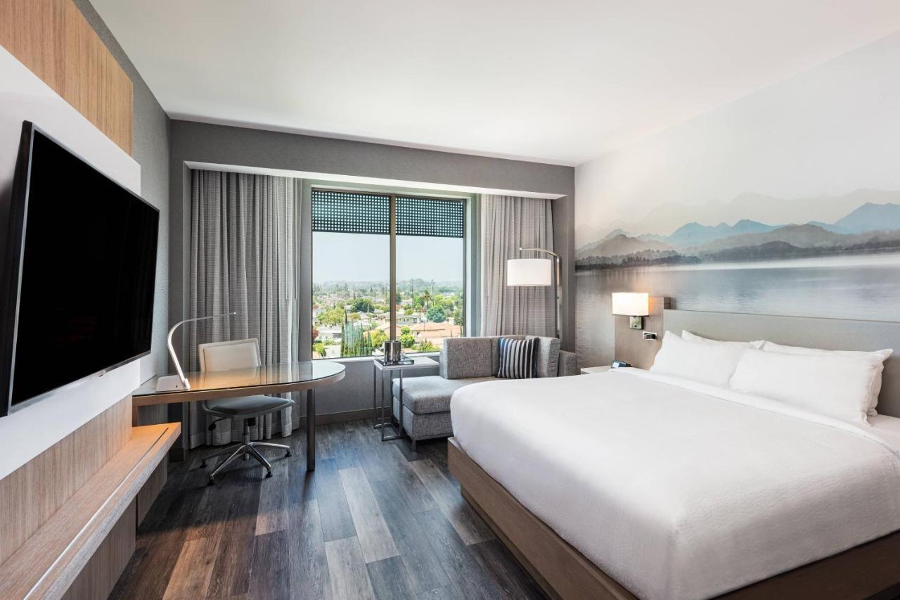 Courtyard By Marriott Los Angeles Monterey Park Extérieur photo