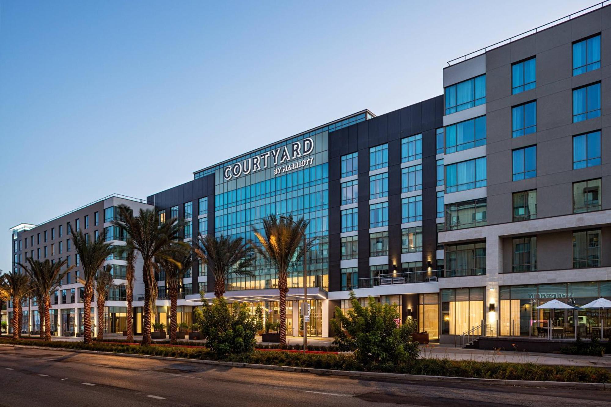 Courtyard By Marriott Los Angeles Monterey Park Extérieur photo